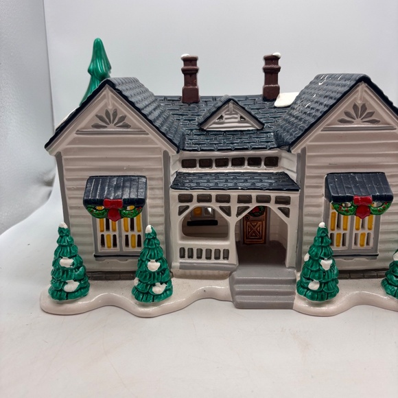 Vintage Department 56 Snow Village Grandma's Cottage #54208 - Picture 2 of 13